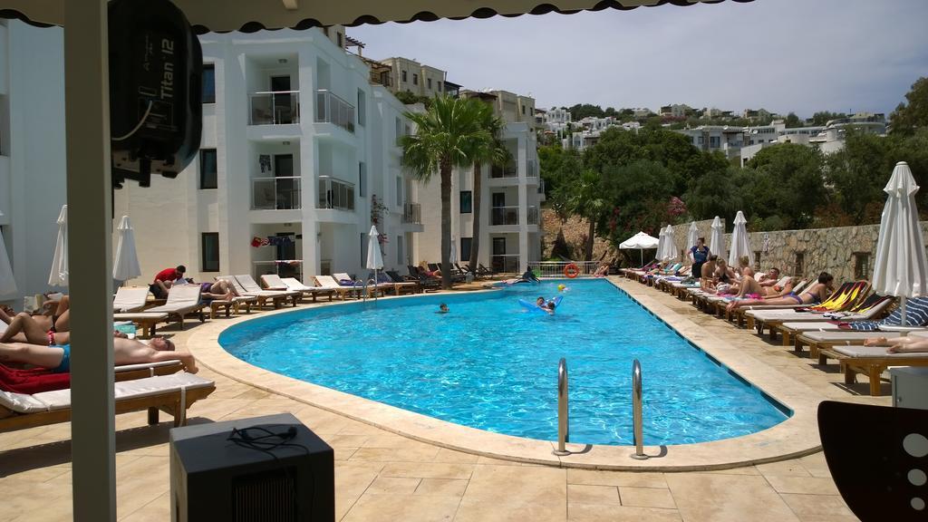 גומבט Costa Queen Suites מראה חיצוני תמונה
