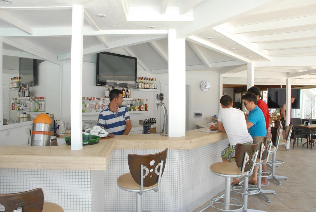 גומבט Costa Queen Suites מראה חיצוני תמונה