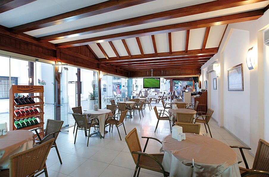 גומבט Costa Queen Suites מראה חיצוני תמונה