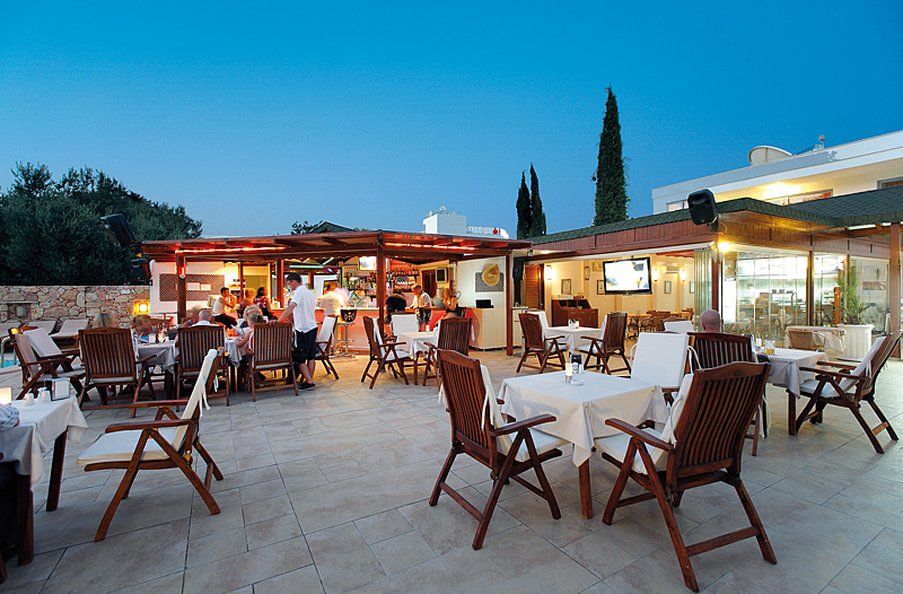 גומבט Costa Queen Suites מראה חיצוני תמונה