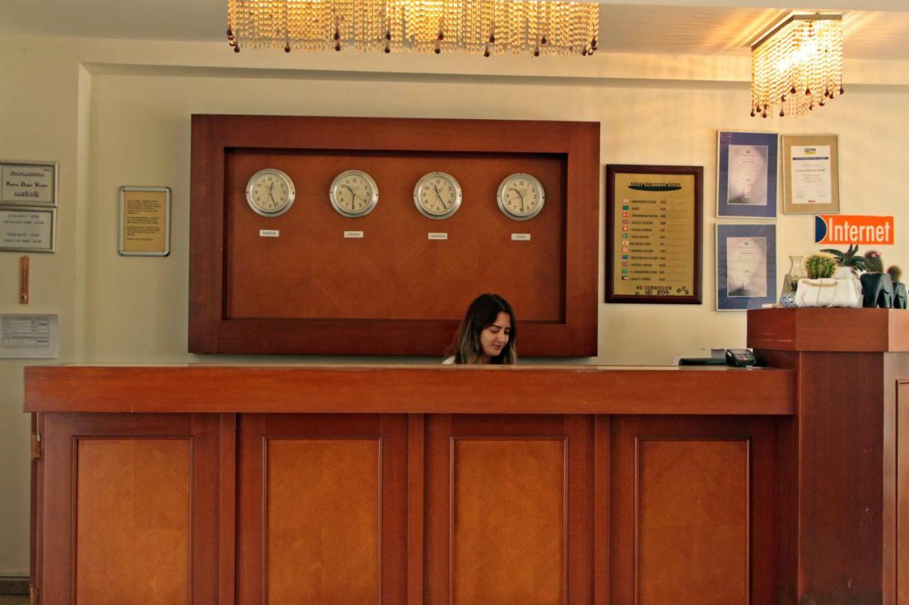 גומבט Costa Queen Suites מראה חיצוני תמונה
