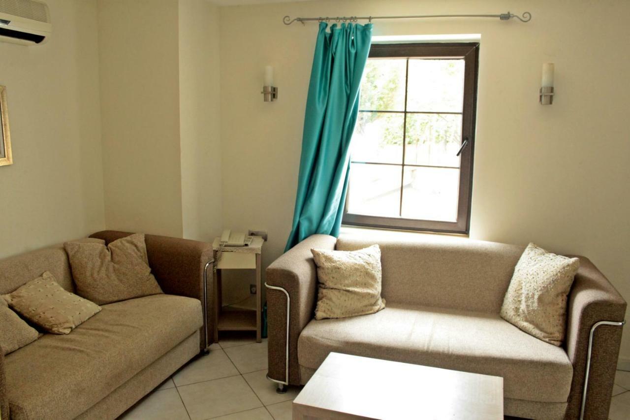 גומבט Costa Queen Suites מראה חיצוני תמונה