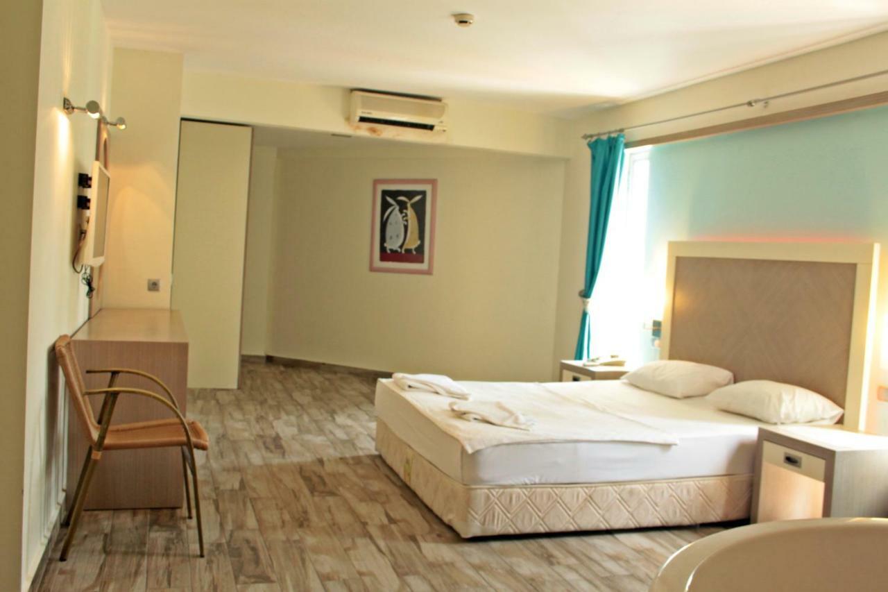 גומבט Costa Queen Suites מראה חיצוני תמונה